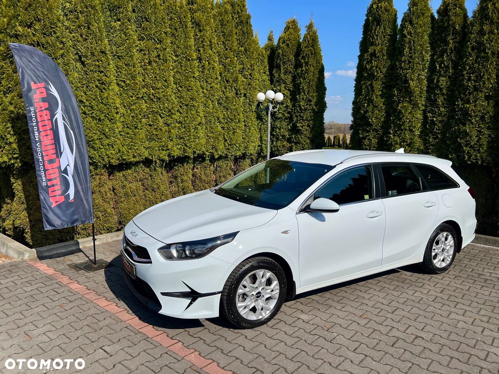 Kia Ceed 1.5 T-GDI M - 2