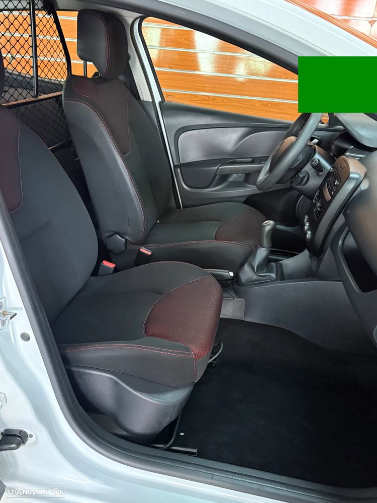 Renault Clio 1.5 DCI VAN - 11