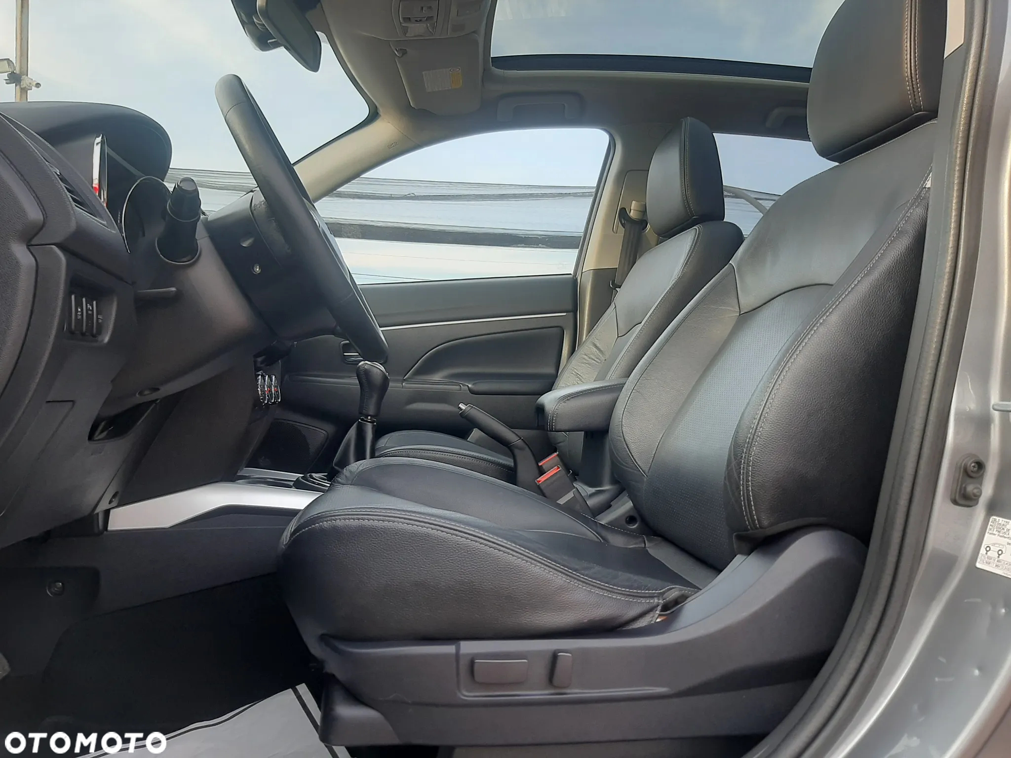Mitsubishi ASX 1.6 2WD Intense - 13