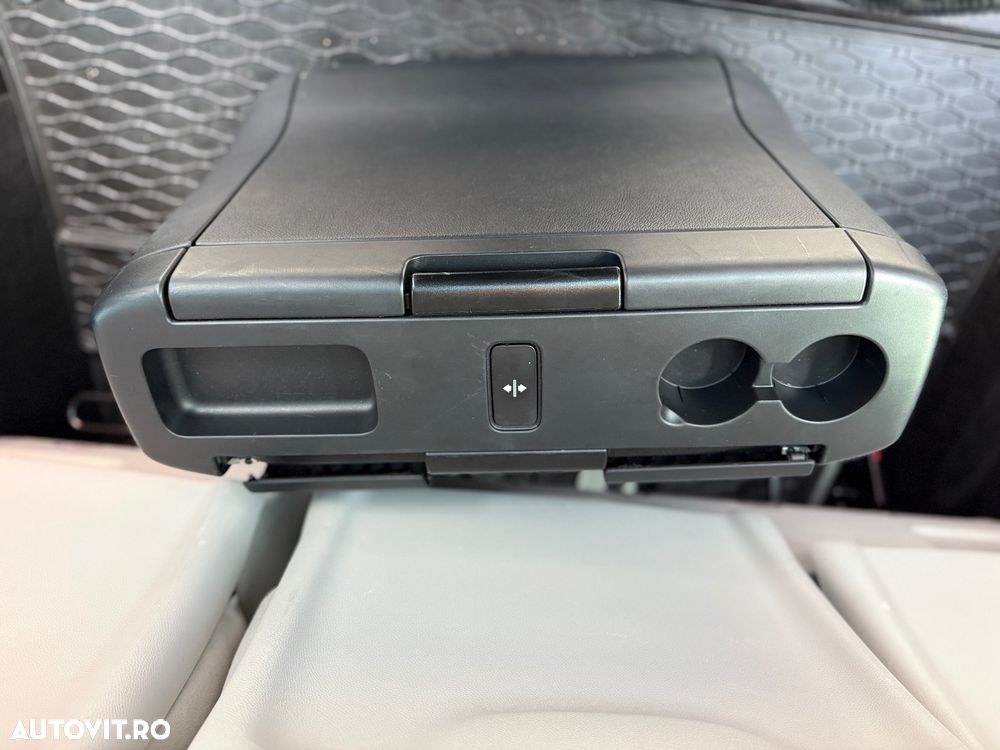 Mercedes-Benz V - 37