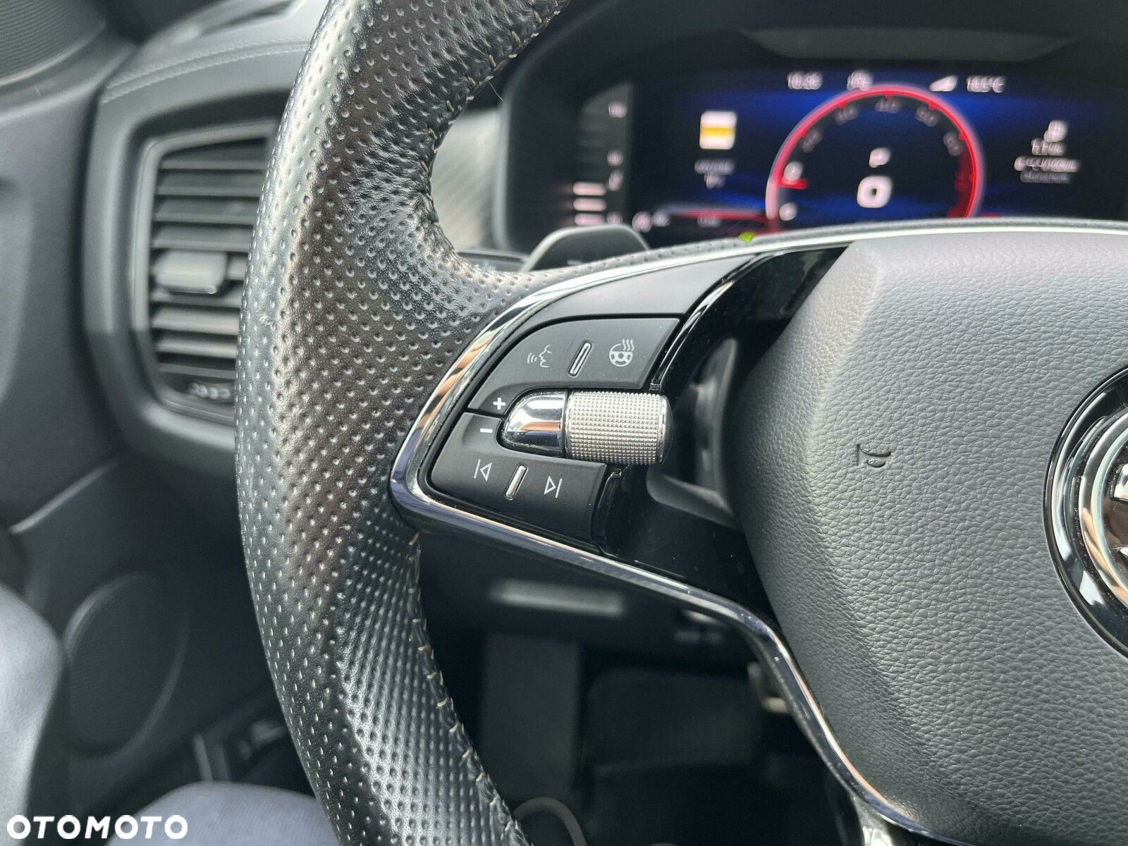 Skoda Kodiaq 2.0 TSI 4x4 Sportline DSG - 17