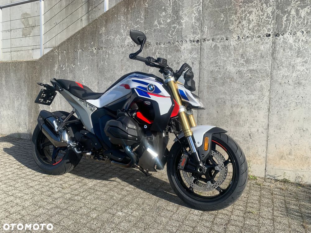 BMW R - 2