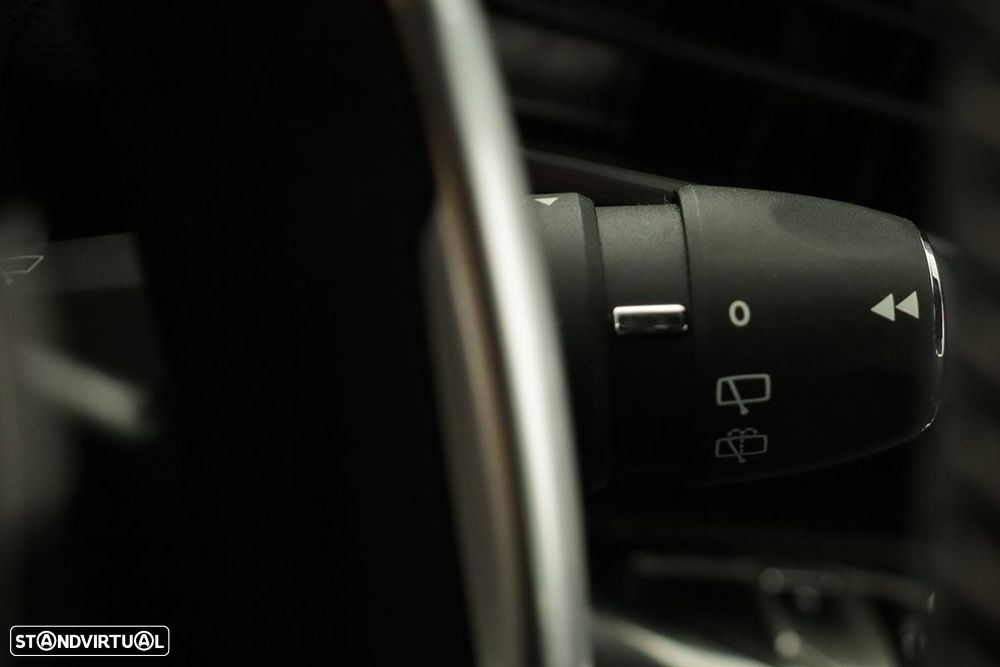 Peugeot 3008 1.6 Hybrid Allure e-EAT8 - 19
