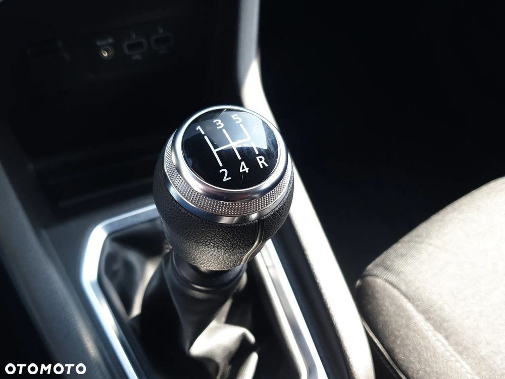 Renault Clio 1.0 TCe Zen - 36