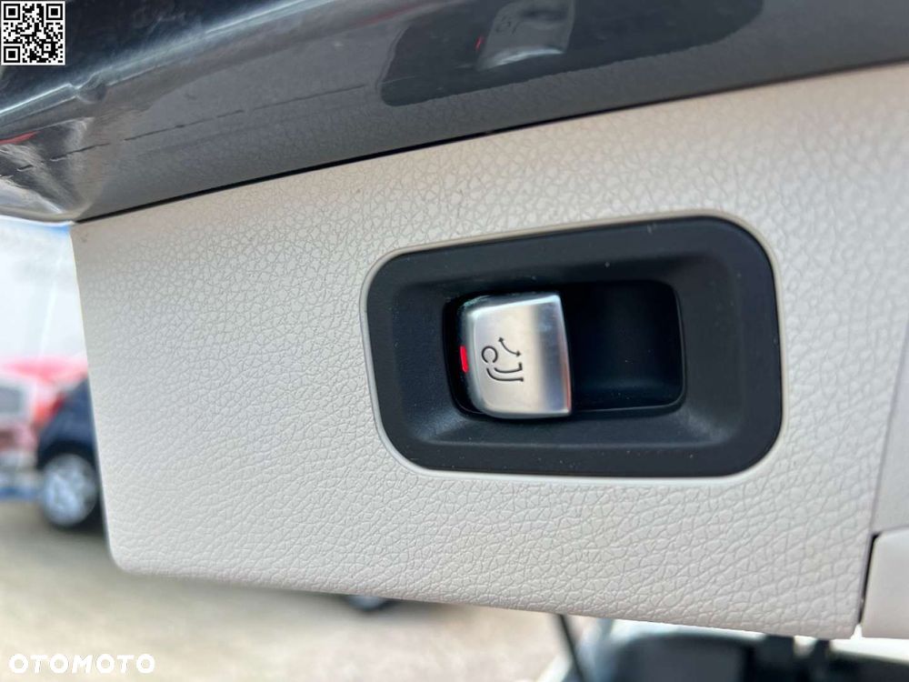 Mercedes-Benz Klasa E - 39