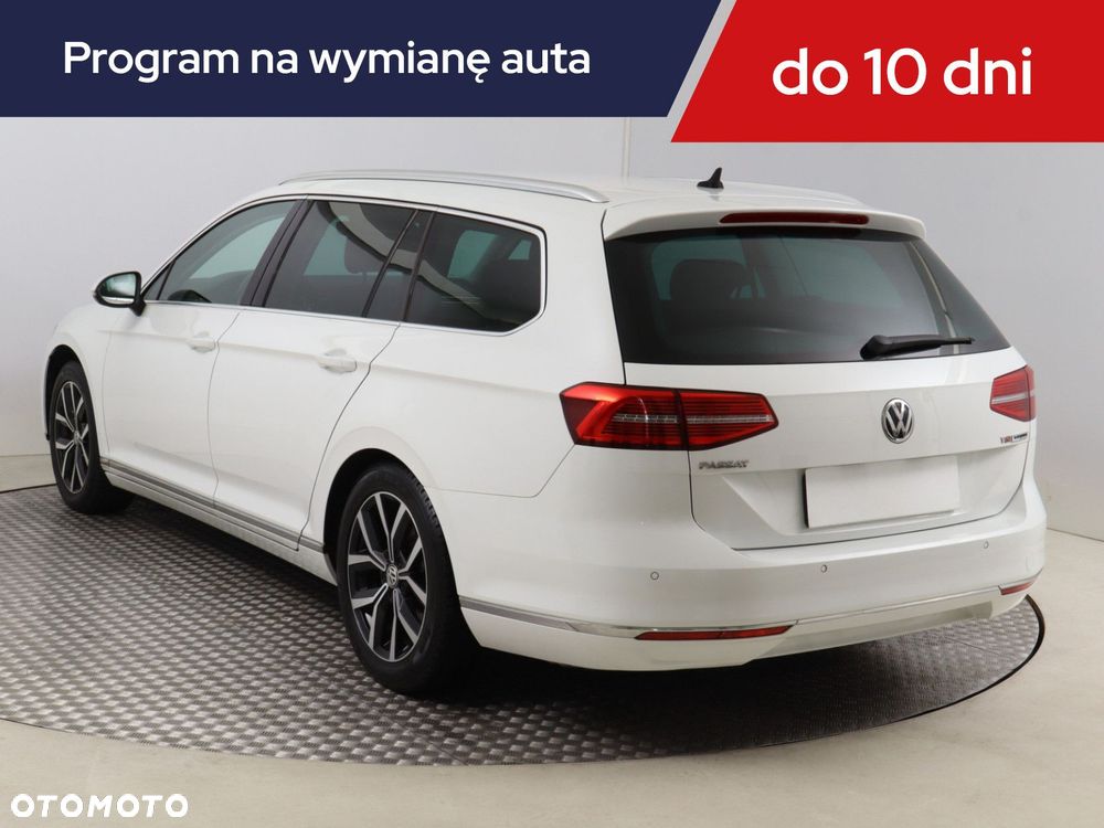 Volkswagen Passat 2017 photo 5