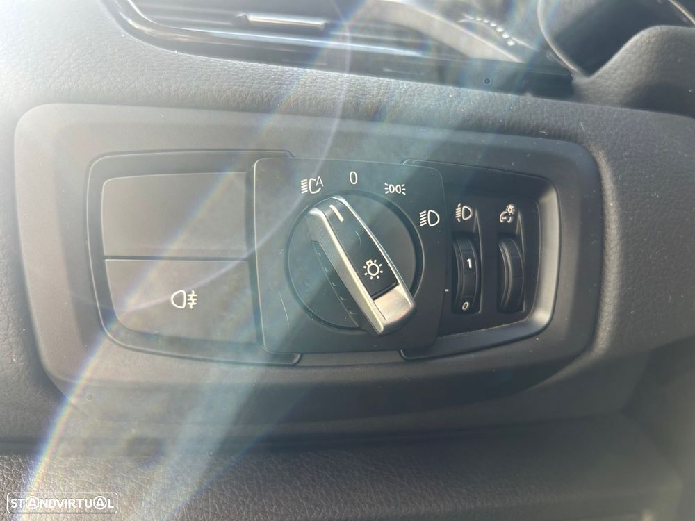 BMW 216 Gran Tourer i 7L Line Sport - 27