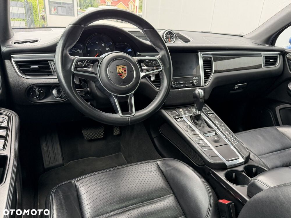 Porsche Macan - 22