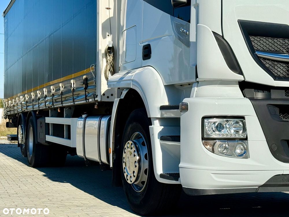 Iveco STRALIS 400 / FIRANKA / WINDA / 23 PALETY / 6X2 / OŚ PODNOSZONA / SKRĘTNA / AUTOMAT / NISKI PRZEBIEG / SPROWADZONY / 2017 ROK - 16
