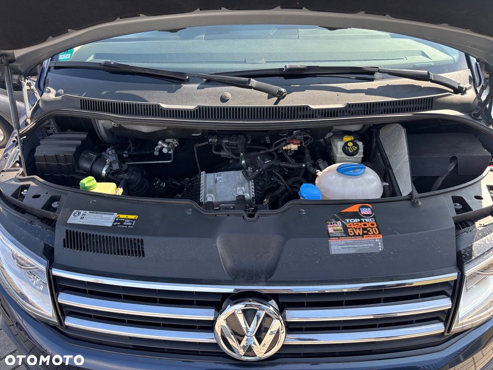 Volkswagen Multivan 2.0 TDI L1 Comfortline DSG - 23