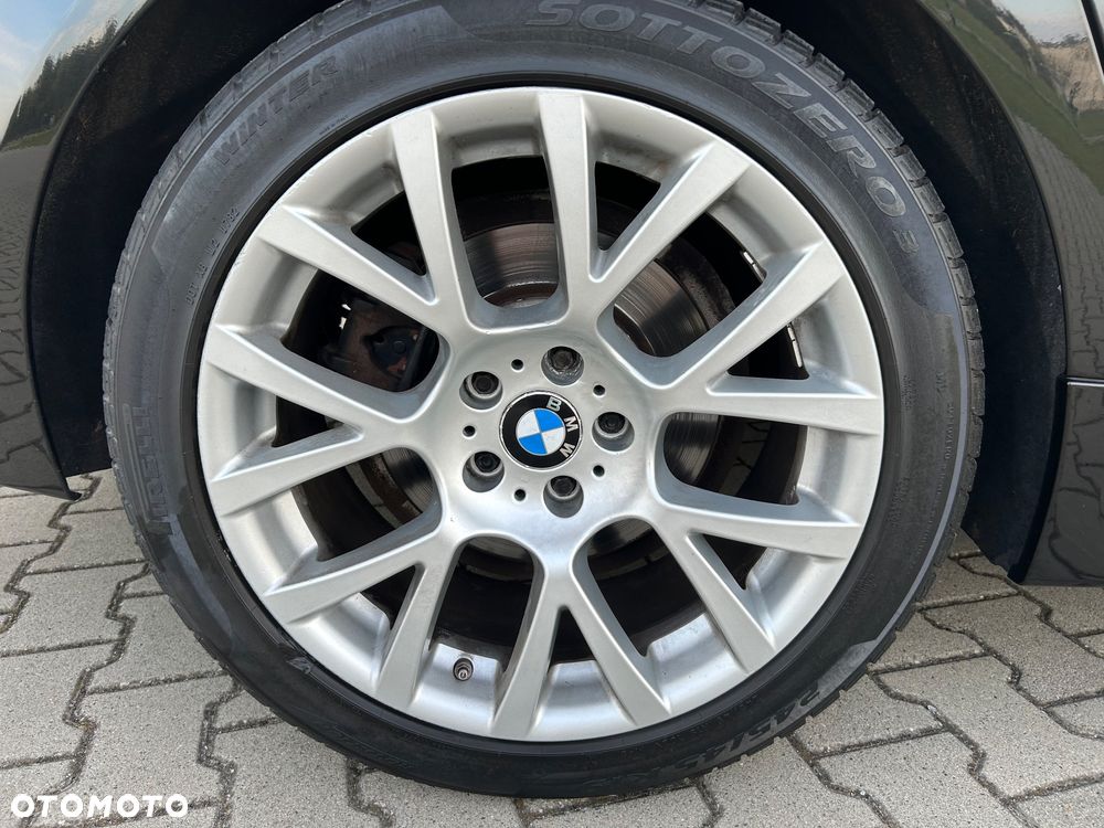 BMW Seria 5 520i Touring Luxury Line - 9