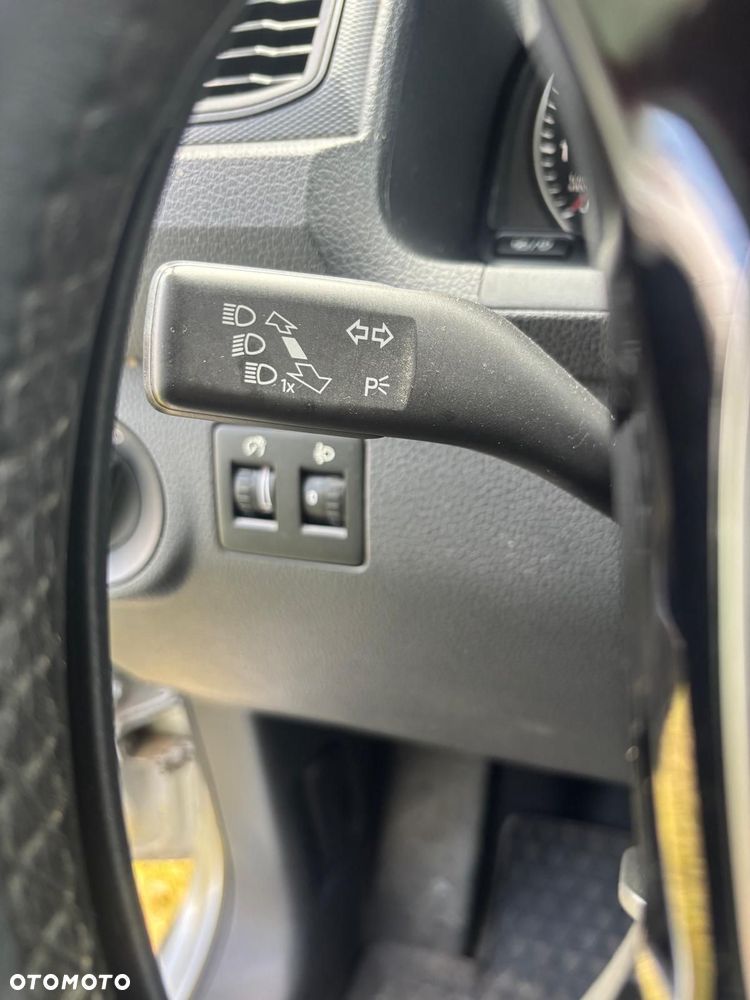 Volkswagen Caddy 1.4 TSI Highline DSG - 6