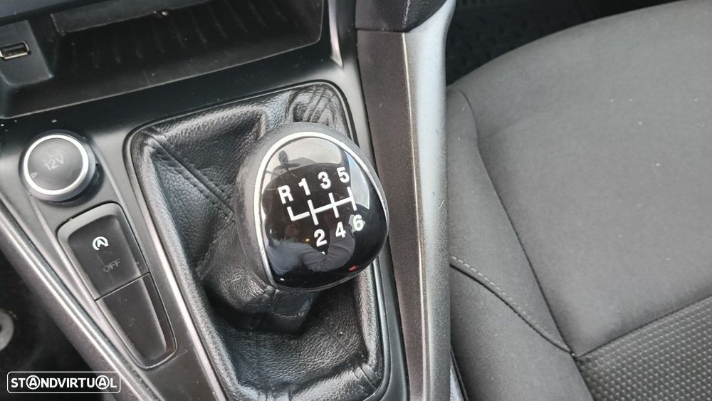 Ford Focus SW 1.5 TDCi Trend+ - 13