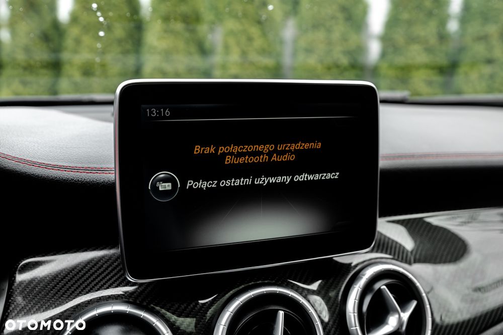 Mercedes-Benz CLA 250 4Matic 7G-DCT AMG Line - 35