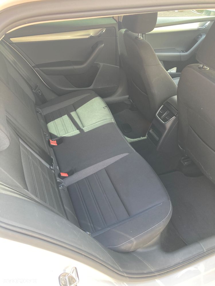Skoda Octavia 1.5 TSI ACT Ambition - 8