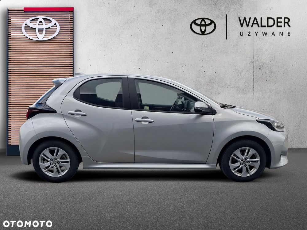 Toyota Yaris - 8