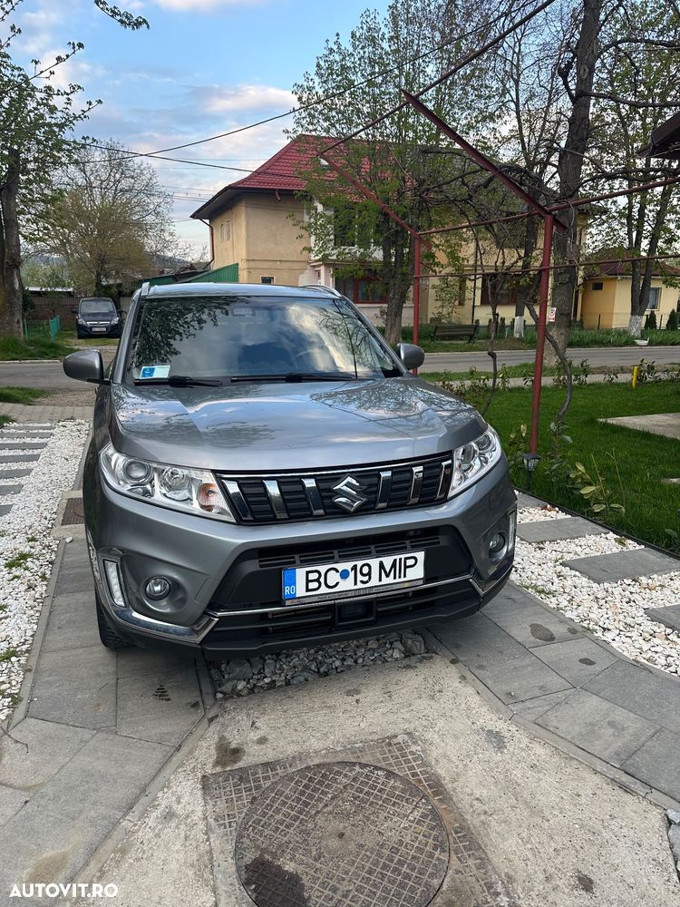 Suzuki Vitara 1.0 ALLGRIP Passion - 4