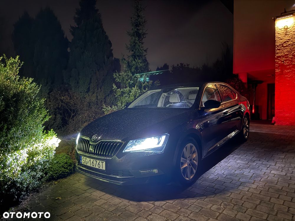 Skoda Superb 2.0 TSI Style DSG - 17