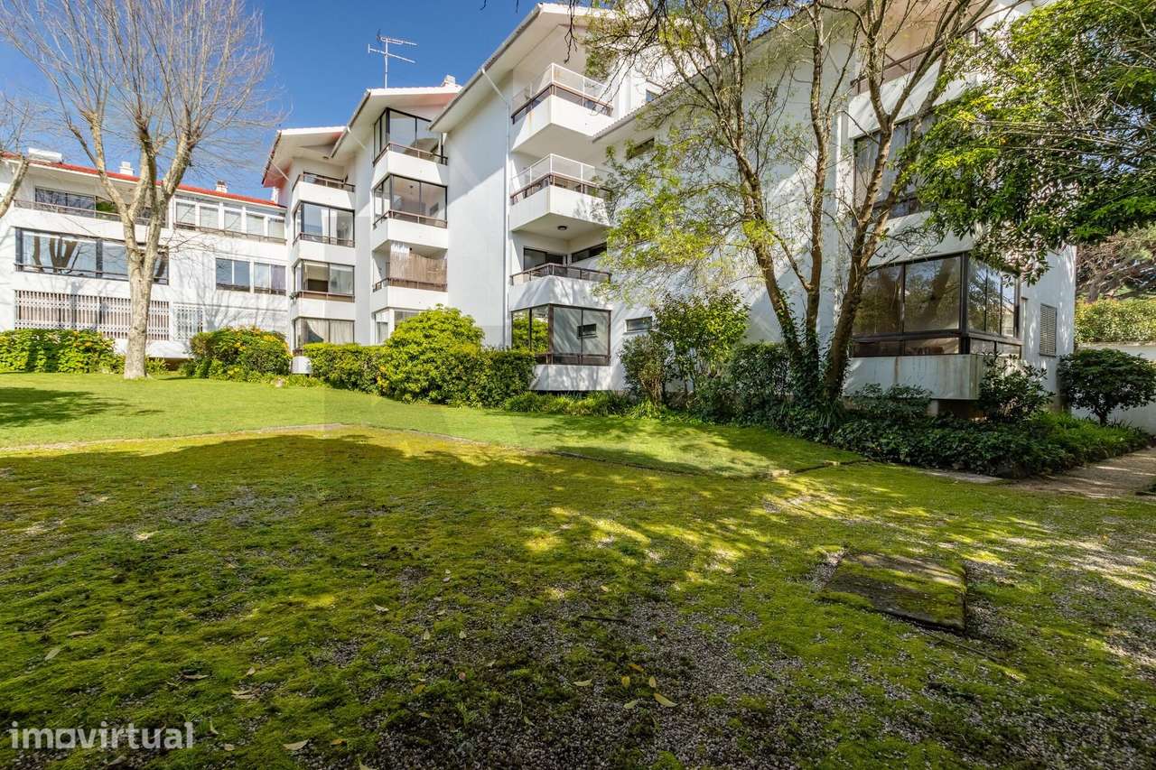 Apartamento renovado no centro de Cascais: Conforto e Centralidade - Grande imagem: 3/33