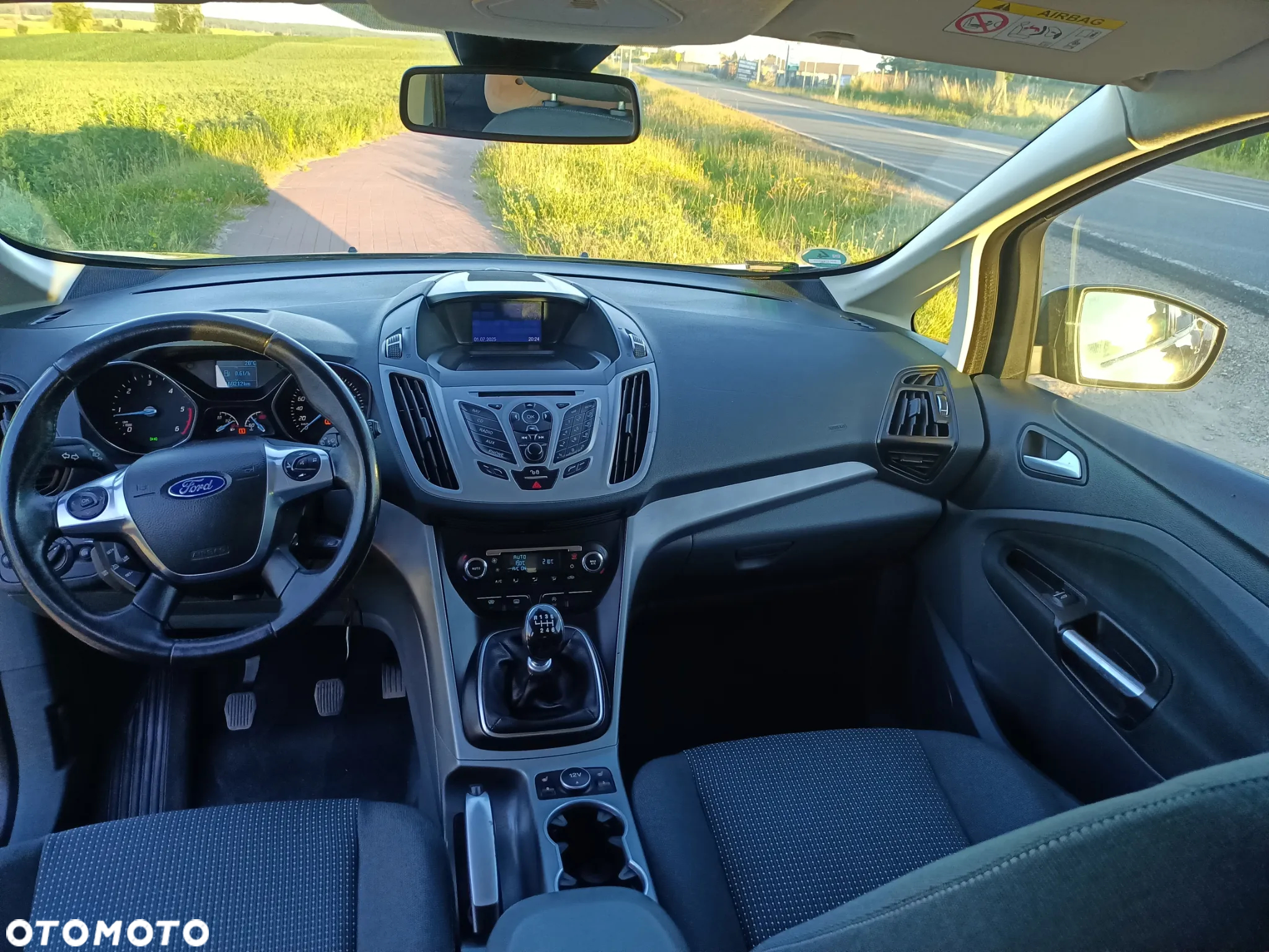 Ford C-MAX - 11
