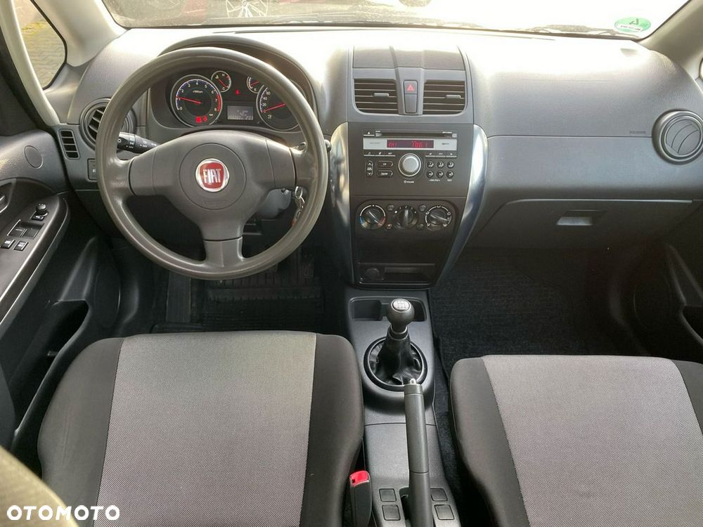Fiat Sedici - 11