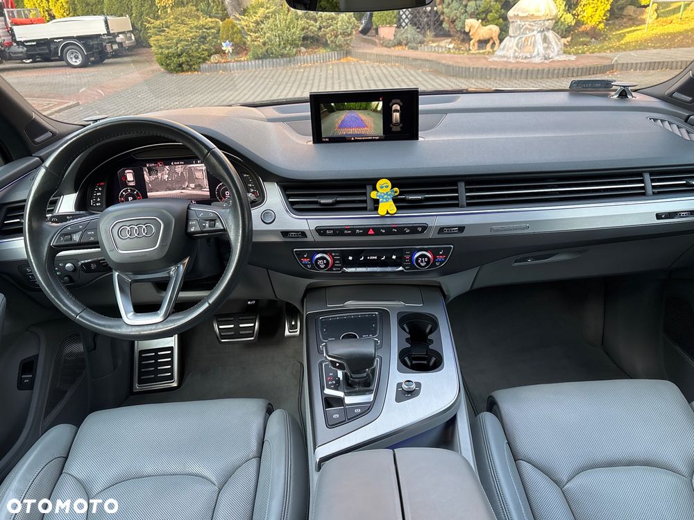 Audi Q7 - 25