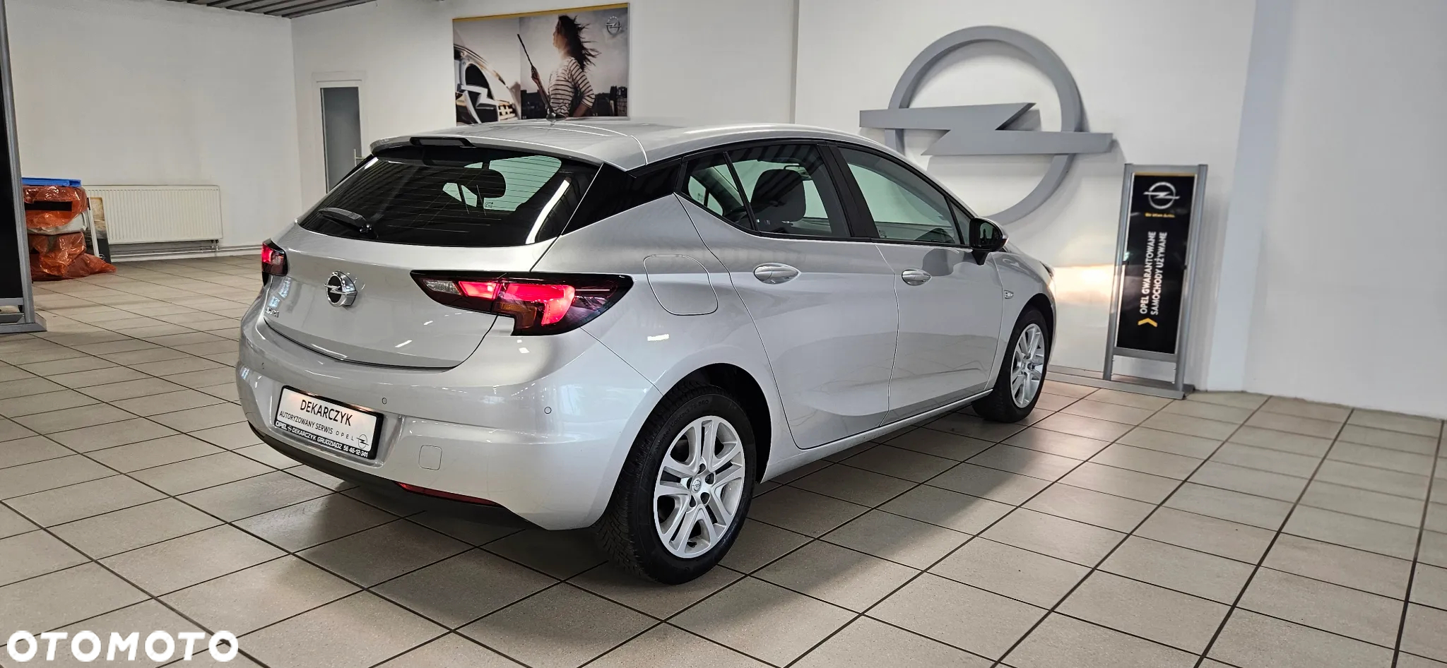 Opel Astra V 1.4 T Enjoy S&S - 7