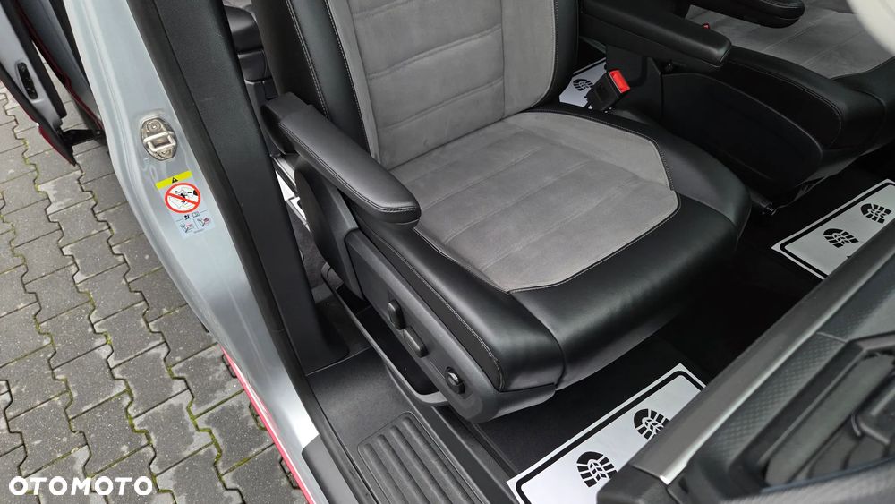 Volkswagen Multivan 6.1 2.0 TDI L1 Highline 4Motion DSG - 13