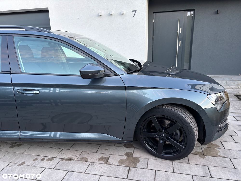 Skoda Superb 1.5 TSI Ambition DSG - 10