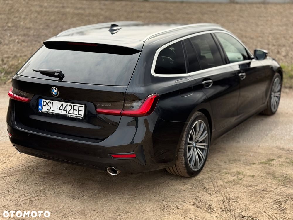 BMW Seria 3 320d - 19