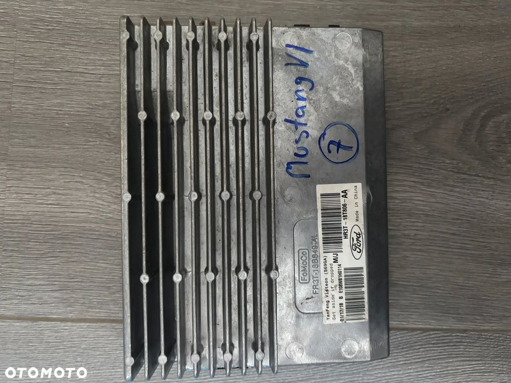 Ford Mustang 6gen wzmacniacz audio - 1
