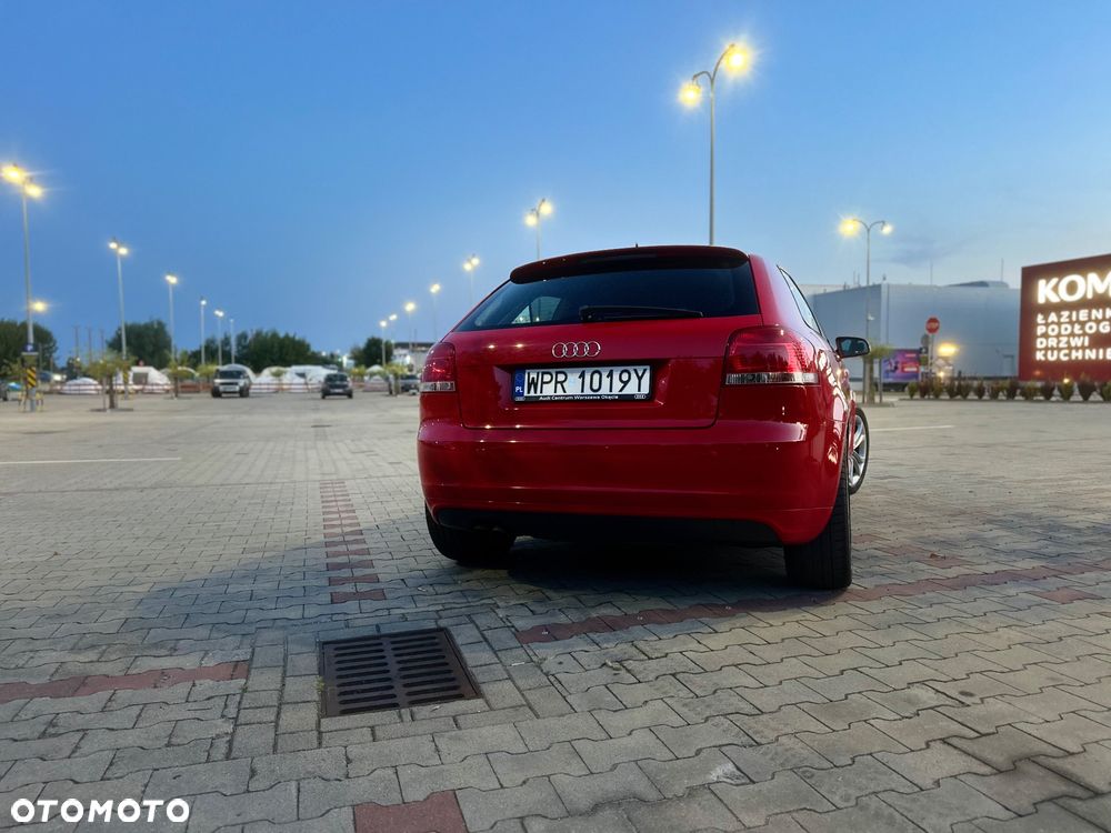 Audi A3 2.0 TDI DPF S line Sportpaket - 8