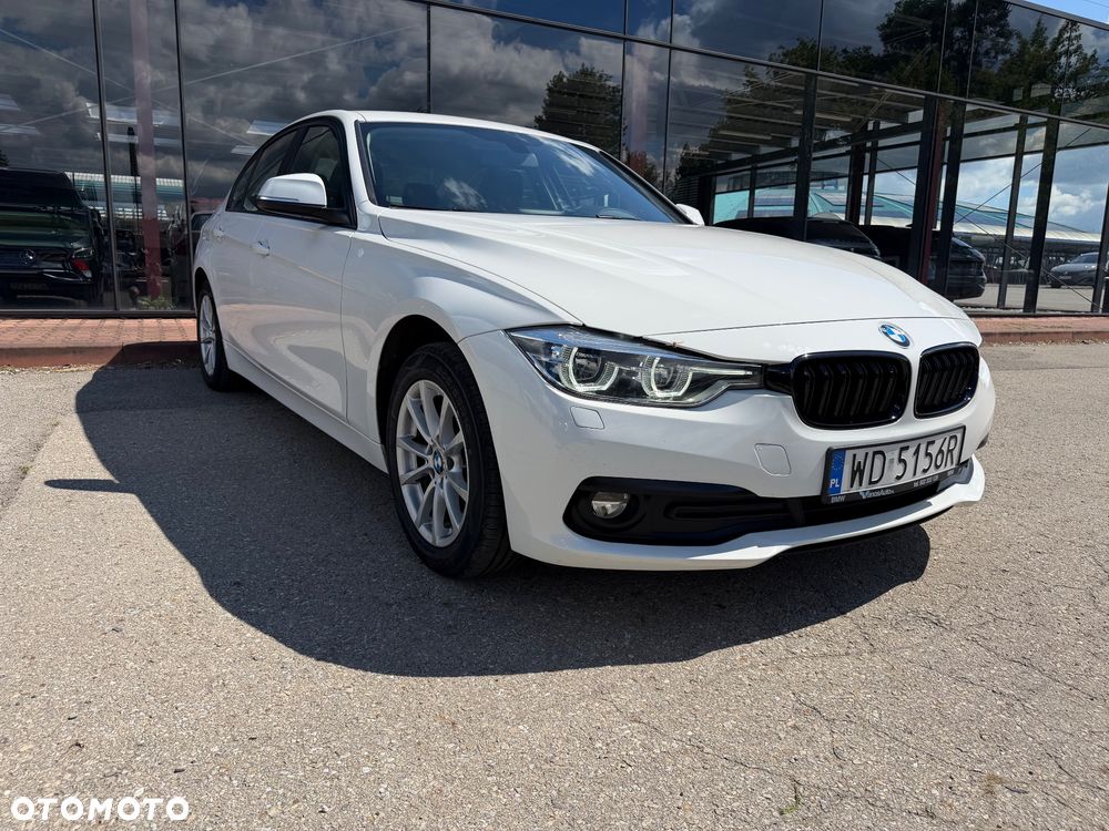 BMW Seria 3 318i Advantage - 8