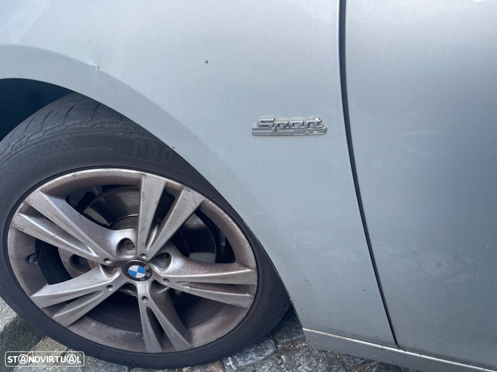 BMW 216 Active Tourer d Line Sport - 3