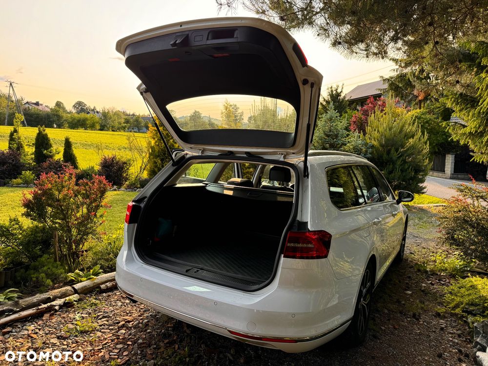 Volkswagen Passat Variant 1.8 TSI BMT Highline DSG - 16