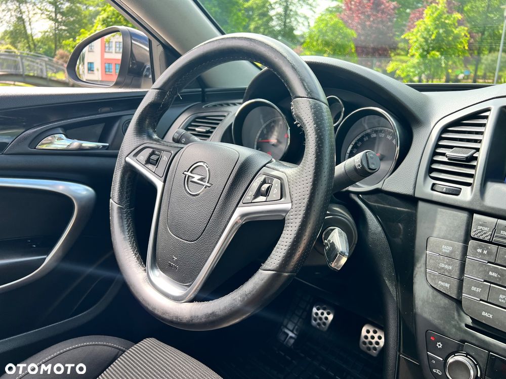 Opel Insignia - 16