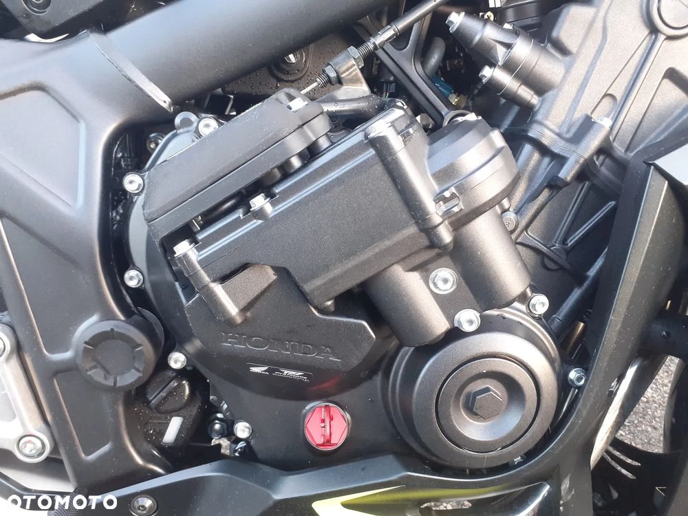 Honda CBR - 9