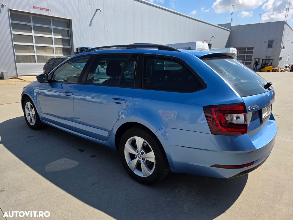 Skoda Octavia 1.6 TDI Active - 5