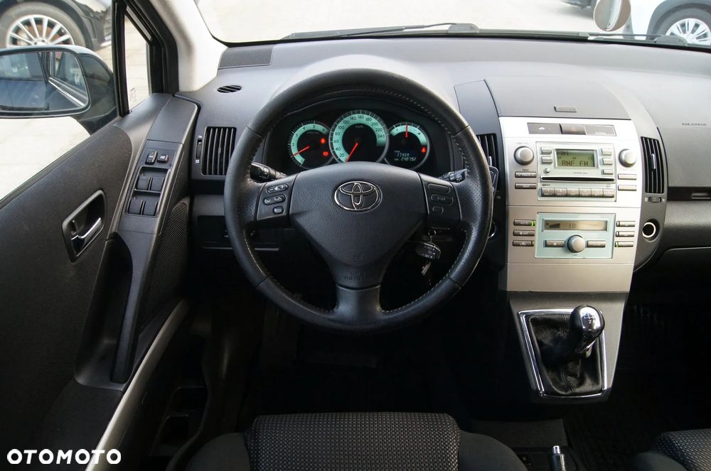 Toyota Corolla Verso 2.2 D-4D Sol Sport 7os - 12