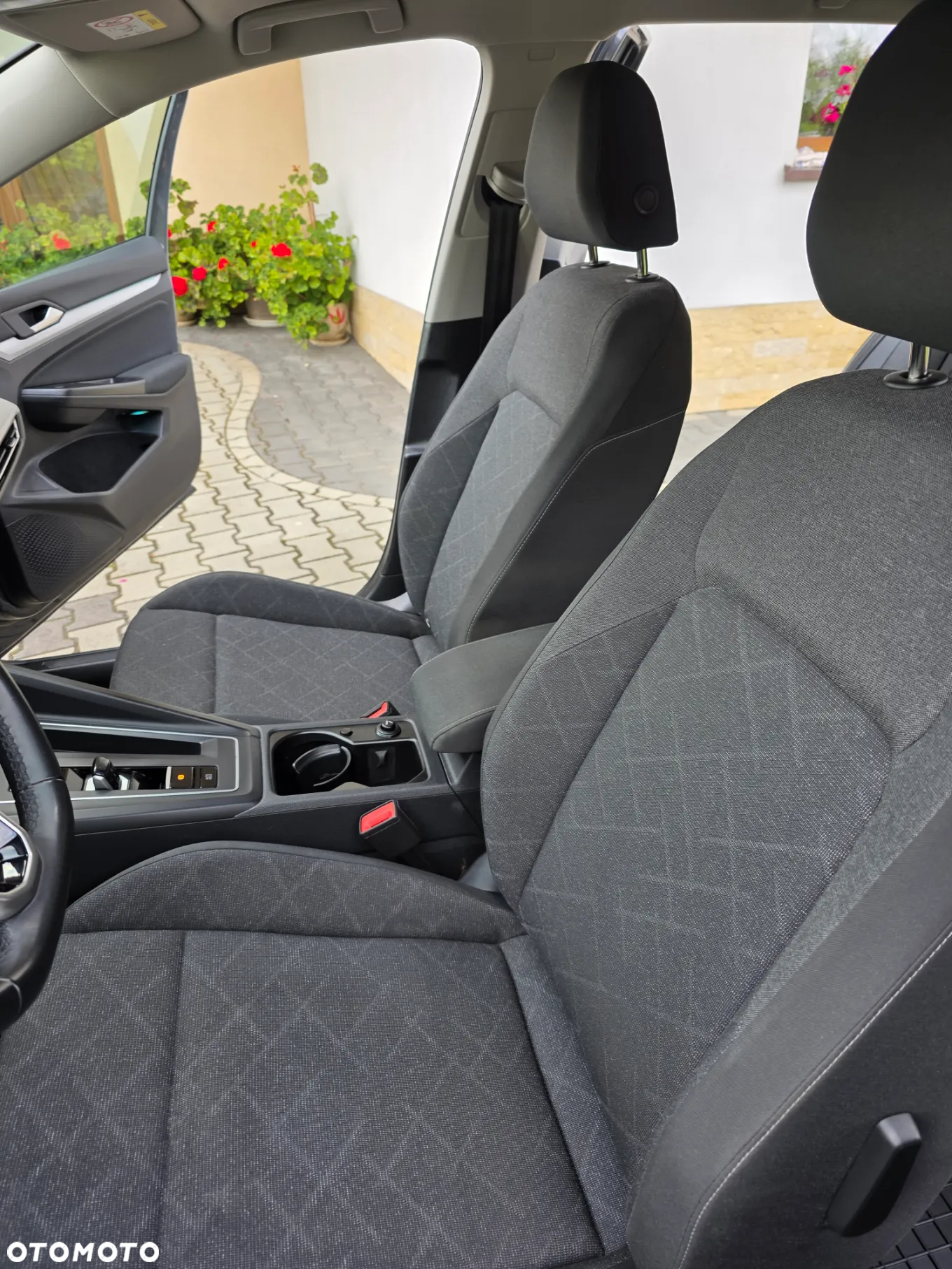 Volkswagen Golf 2.0 TDI SCR DSG Style - 18