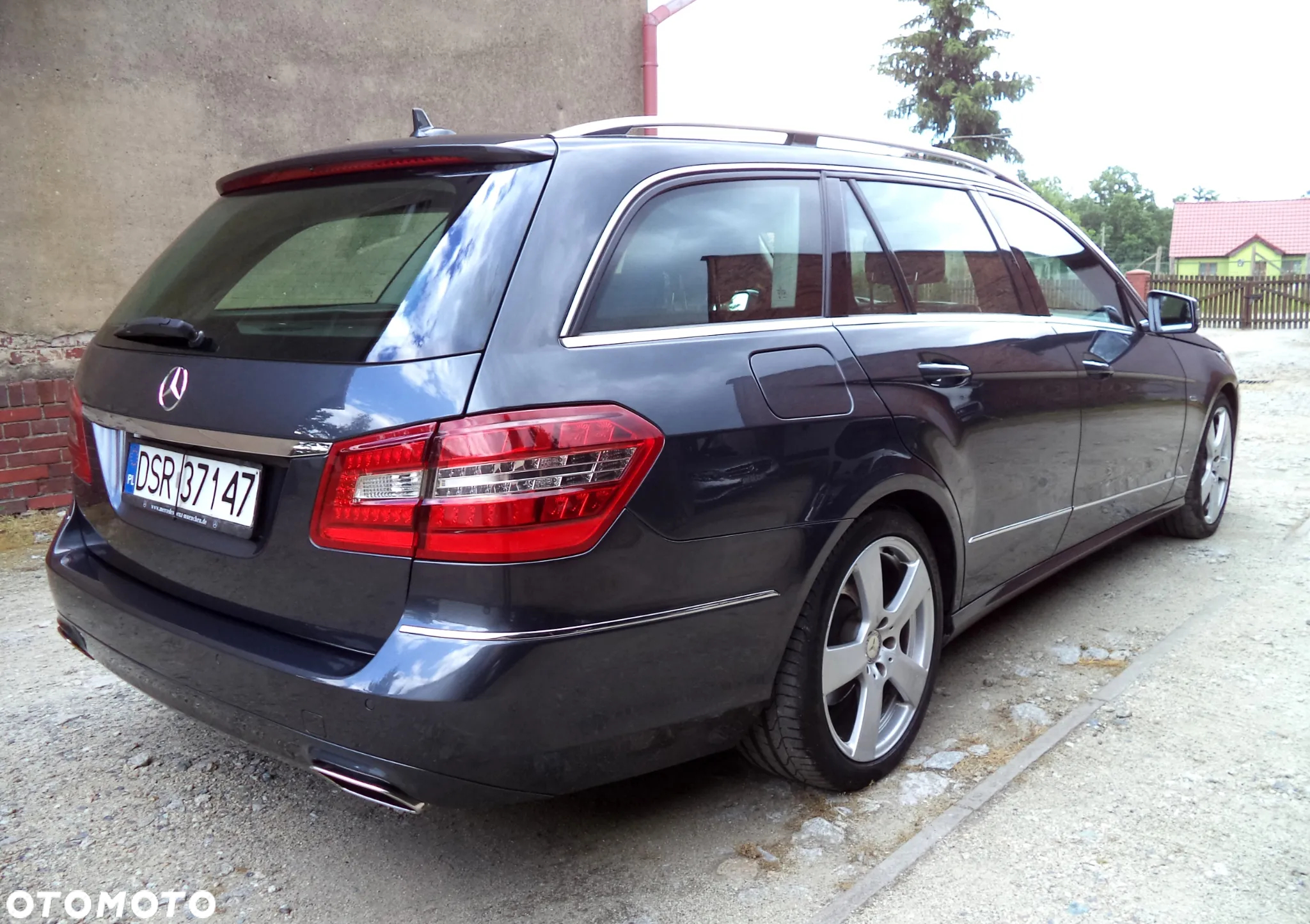 Mercedes-Benz Klasa E 350 T CDI DPF 4Matic BlueEFFICIENCY 7G-TRONIC Avantgarde - 5
