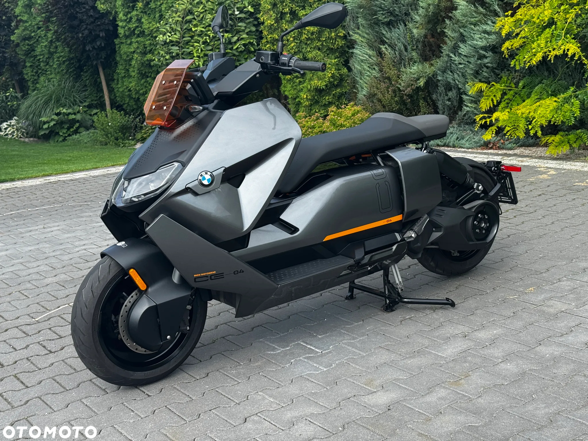 BMW CE 04 - 4
