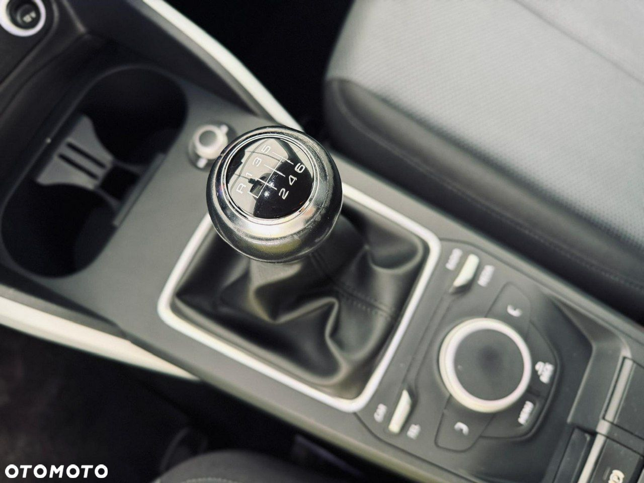 Audi Q2 - 23