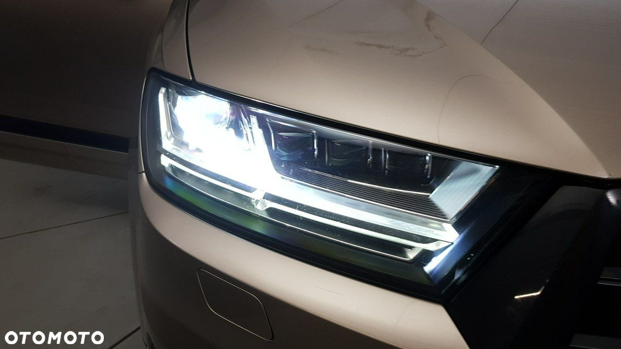 Audi Q7 - 15