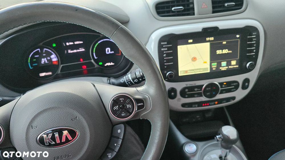 Kia Soul - 10