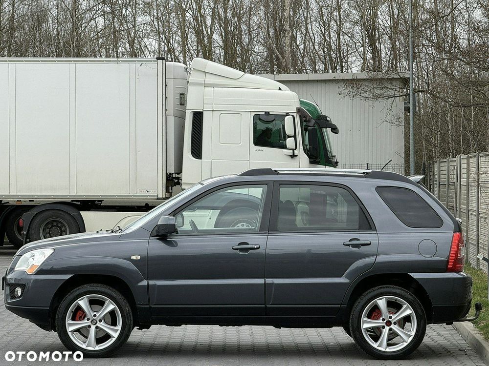 Kia Sportage 2.0 4WD Cup - 23