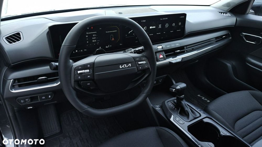 Kia K4 - 14