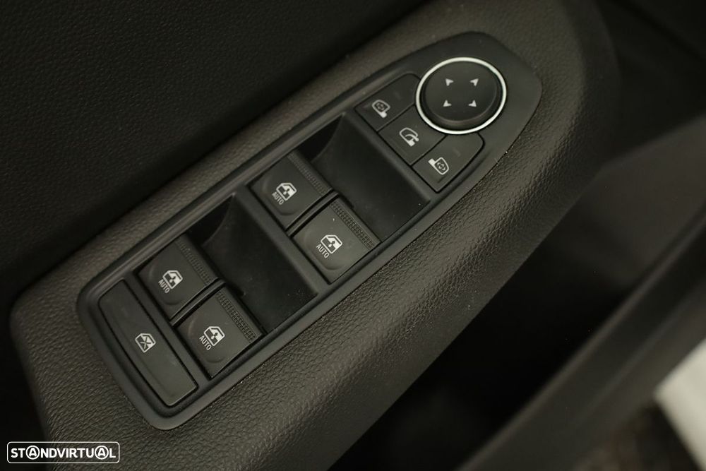 Mitsubishi Colt 1.0 MPI-T Invite - 19