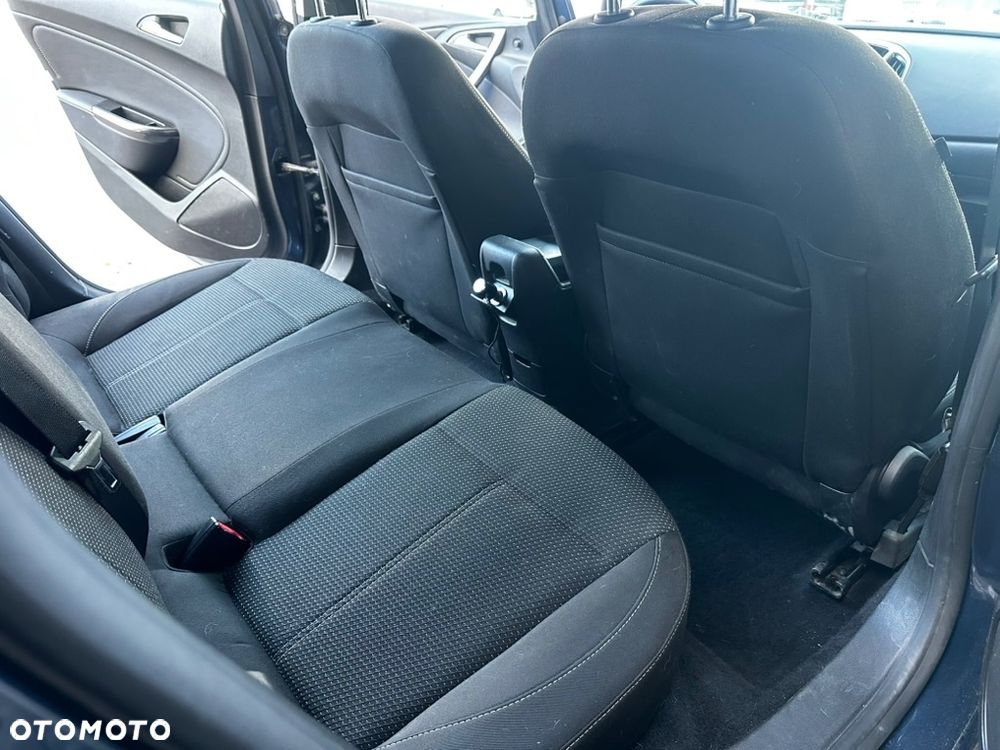Opel Astra IV 1.4 T Cosmo - 19