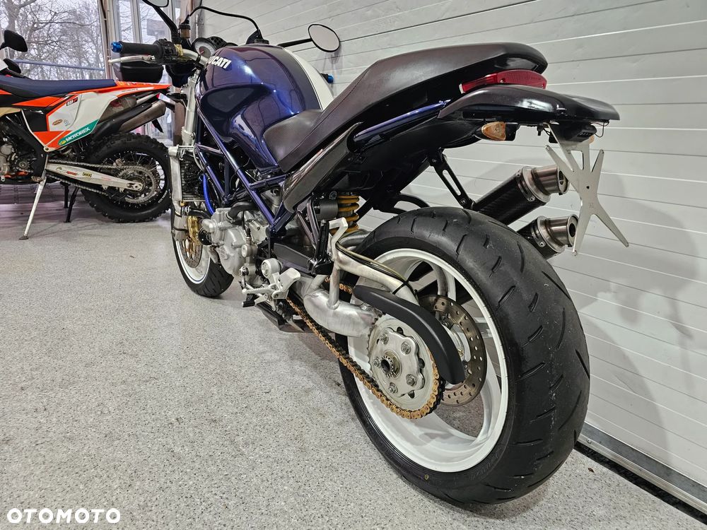 Ducati Monster - 14